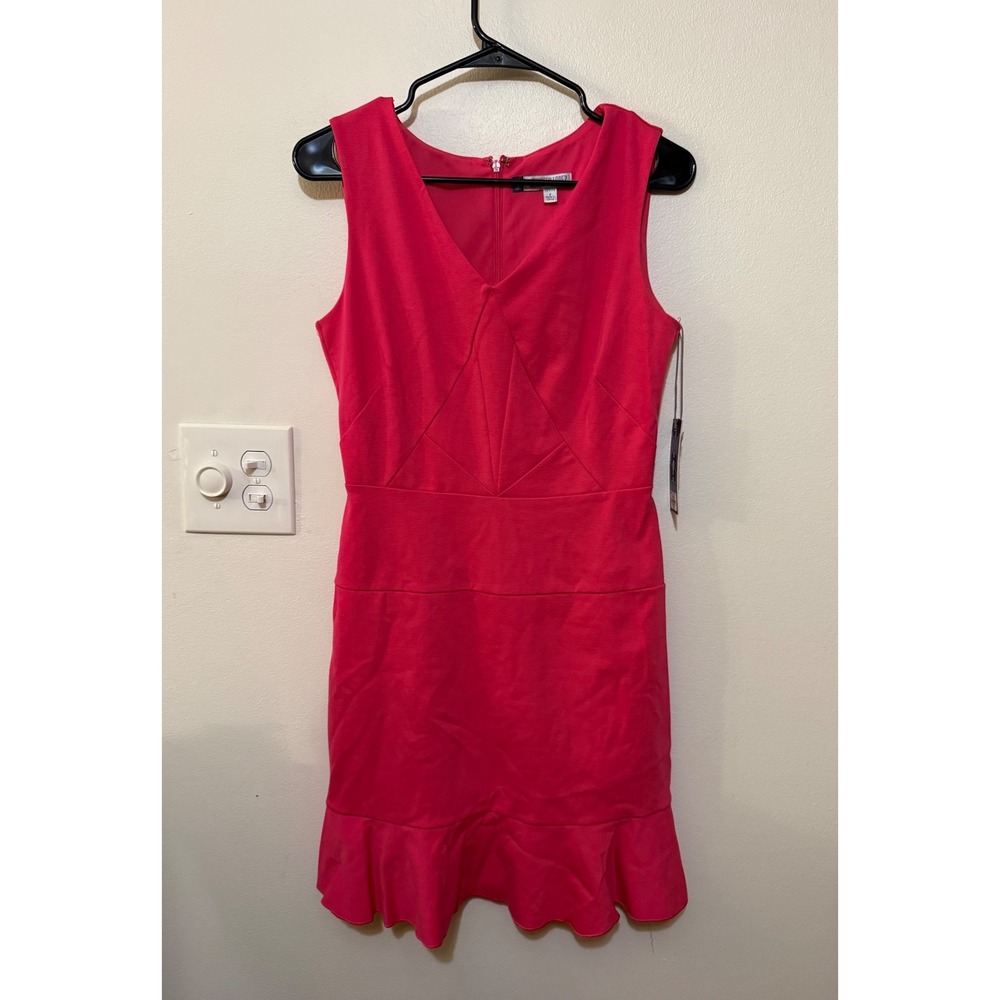 Jennifer Lopez Riviera Electric Pink Size 6 Petite NWT $70 MSRP